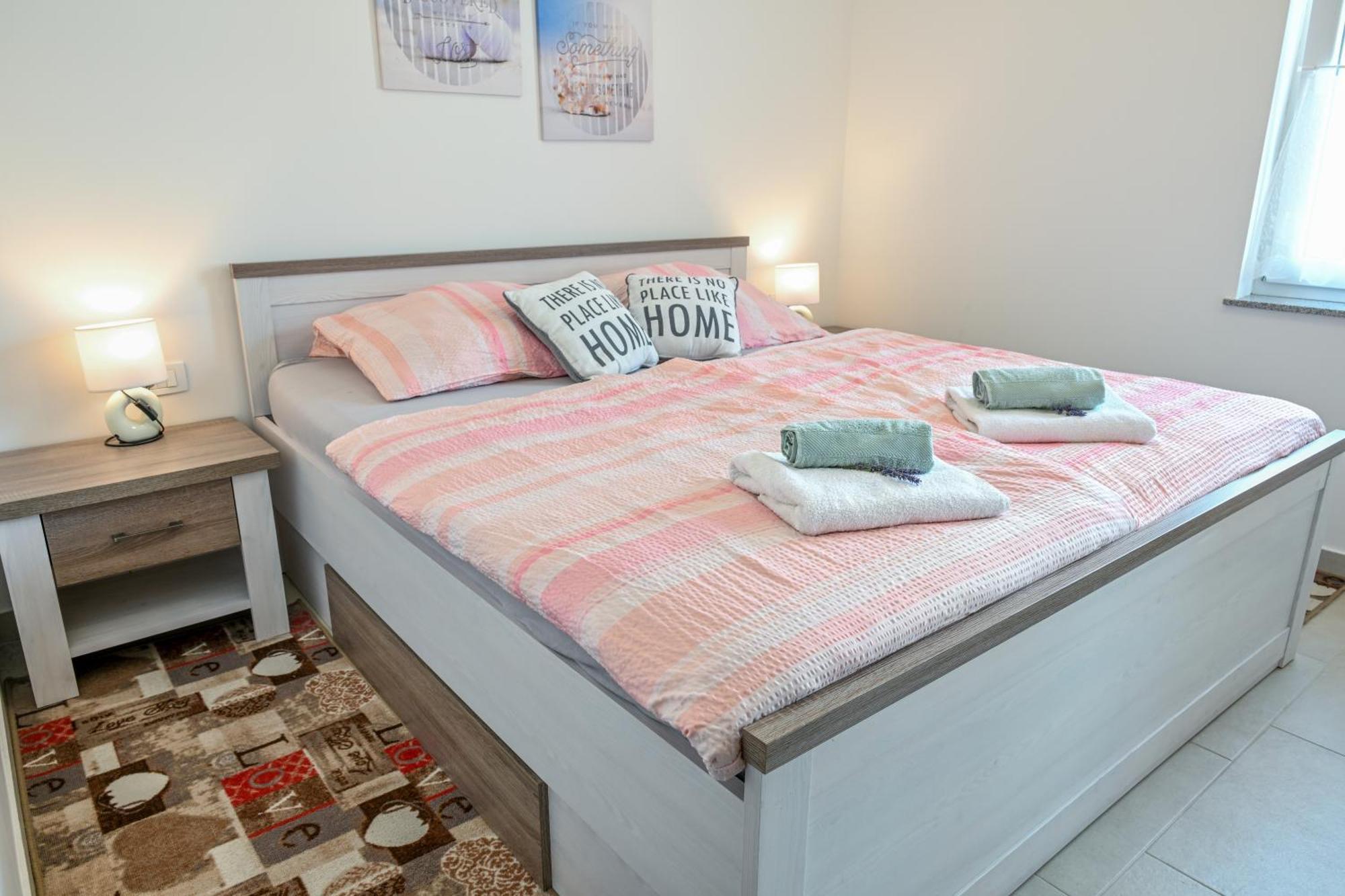 Apartment Uma Умаг Экстерьер фото
